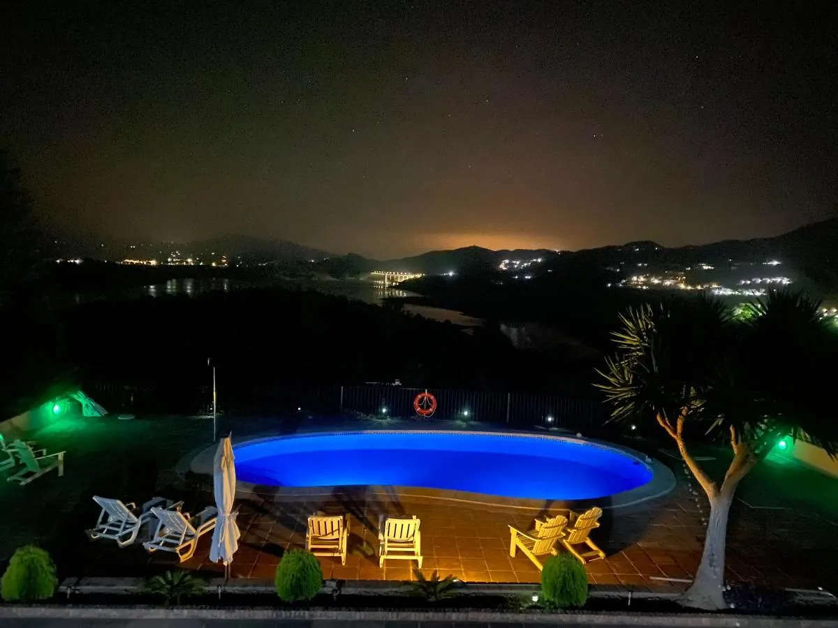 Bed & Breakfast Casa Nuestro Sueno Bed and Breakfast Viñuela