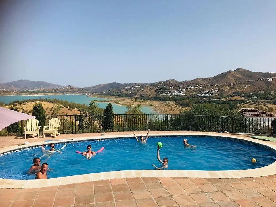 Viñuela Casa Nuestro Sueno Bed & Breakfast